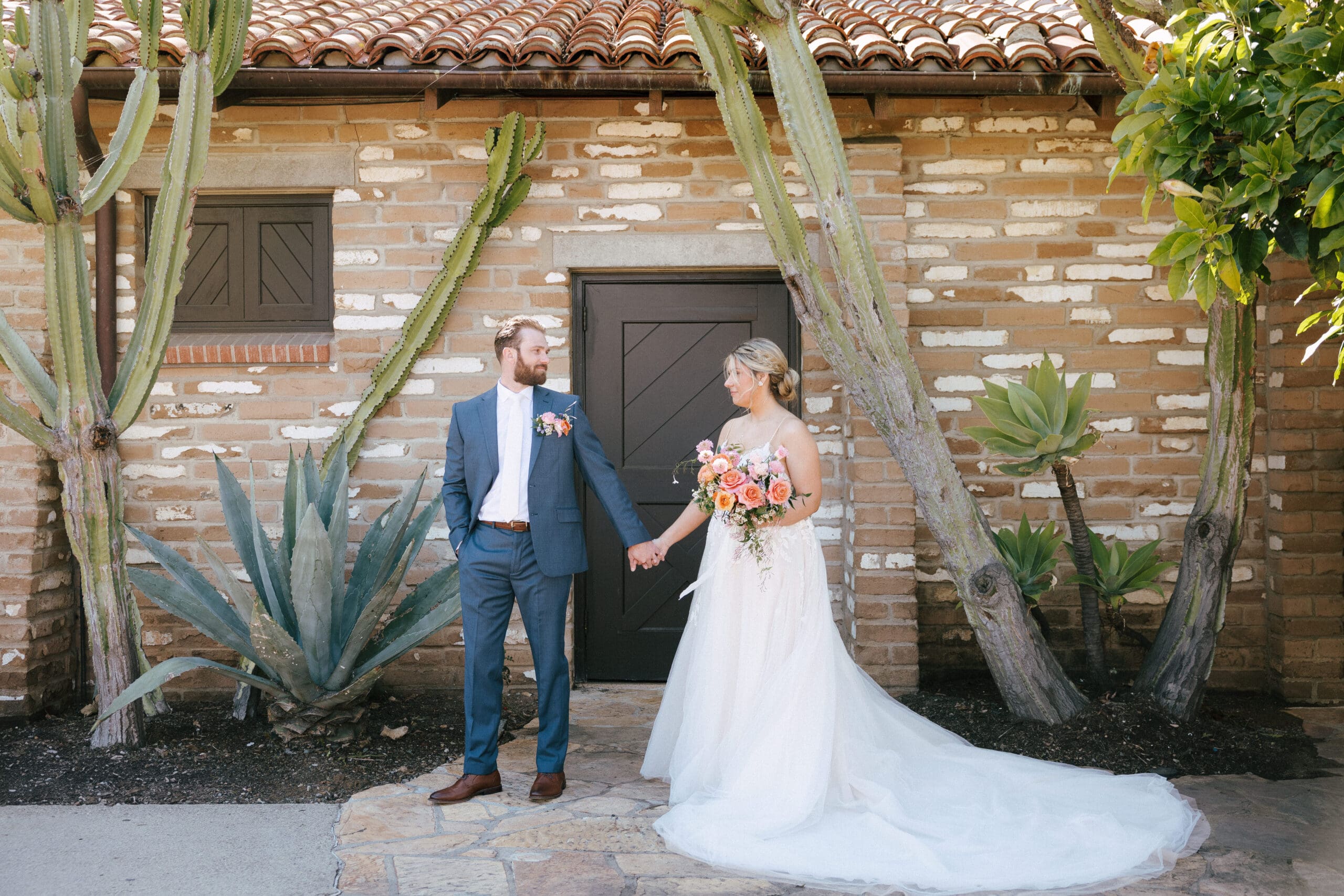 Vittoria and Tyler’s Estancia La Jolla wedding was an intimate celebration filled with emotional moments, stunning florals by Native Poppy, and timeless Spanish-style charm—perfect inspiration for your destination wedding in San Diego.
